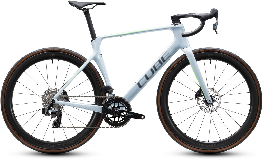 Bicicleta CUBE Agree C:62 EX (Carretera race, carbono)