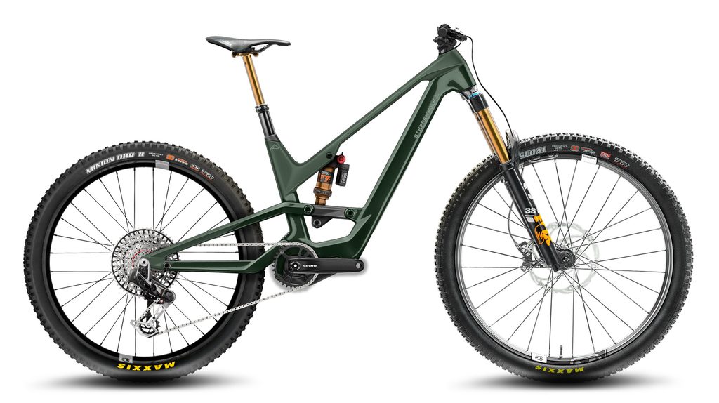 Bicicleta STEPPENWOLF Tundra 11.0 (E-MTB doble, carbono)